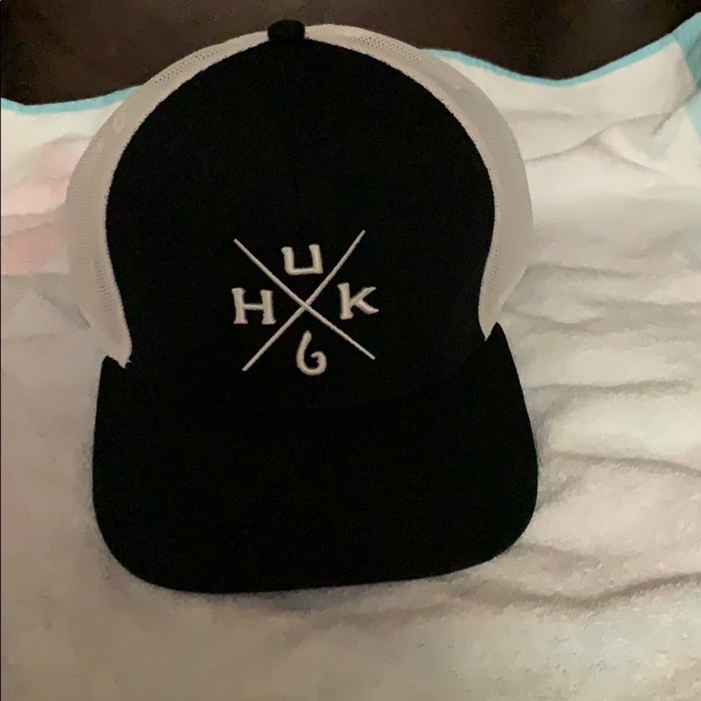 Huk fishing hat